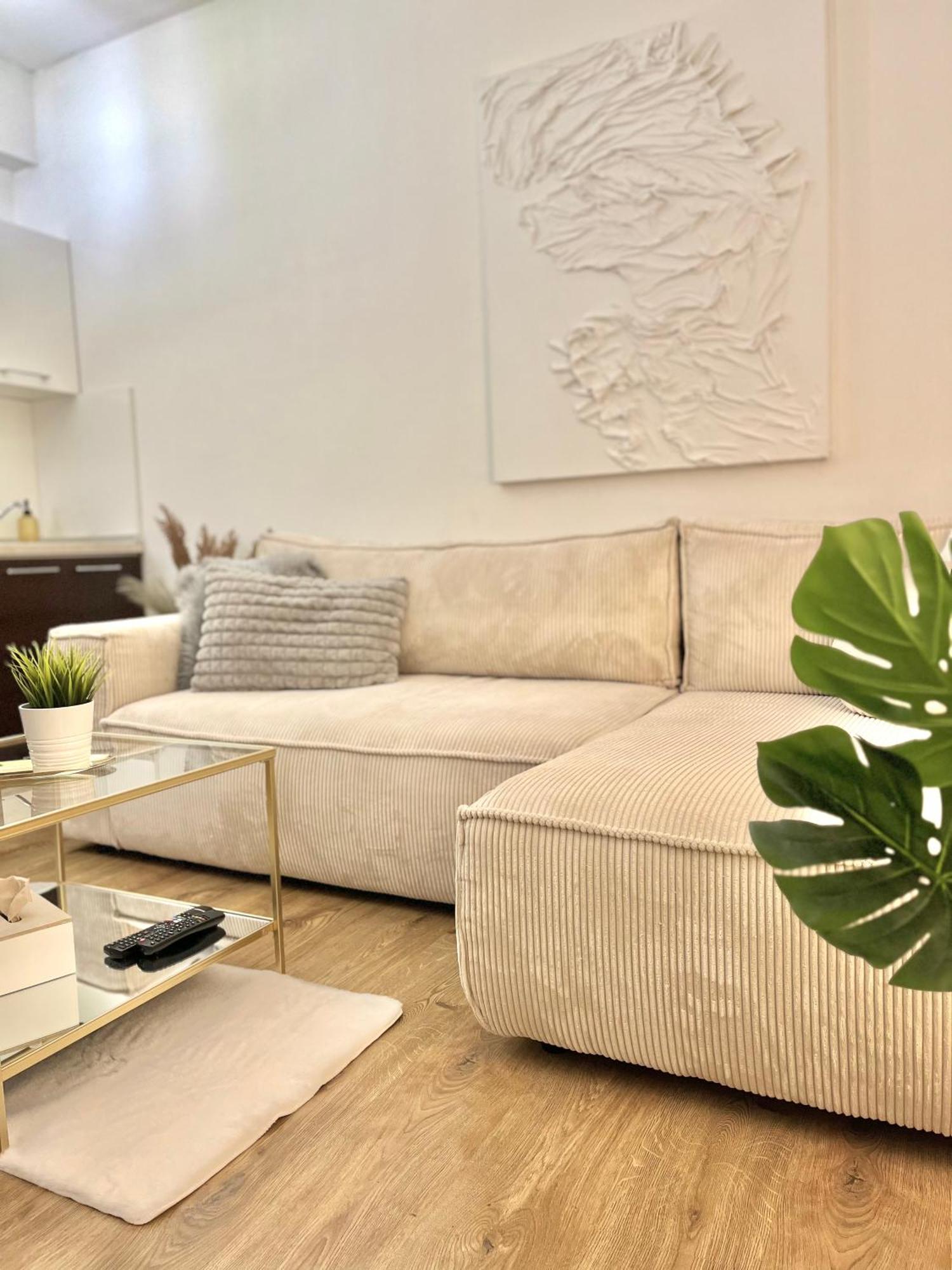Urban Jungle Old Town Air Conditioned Appartement