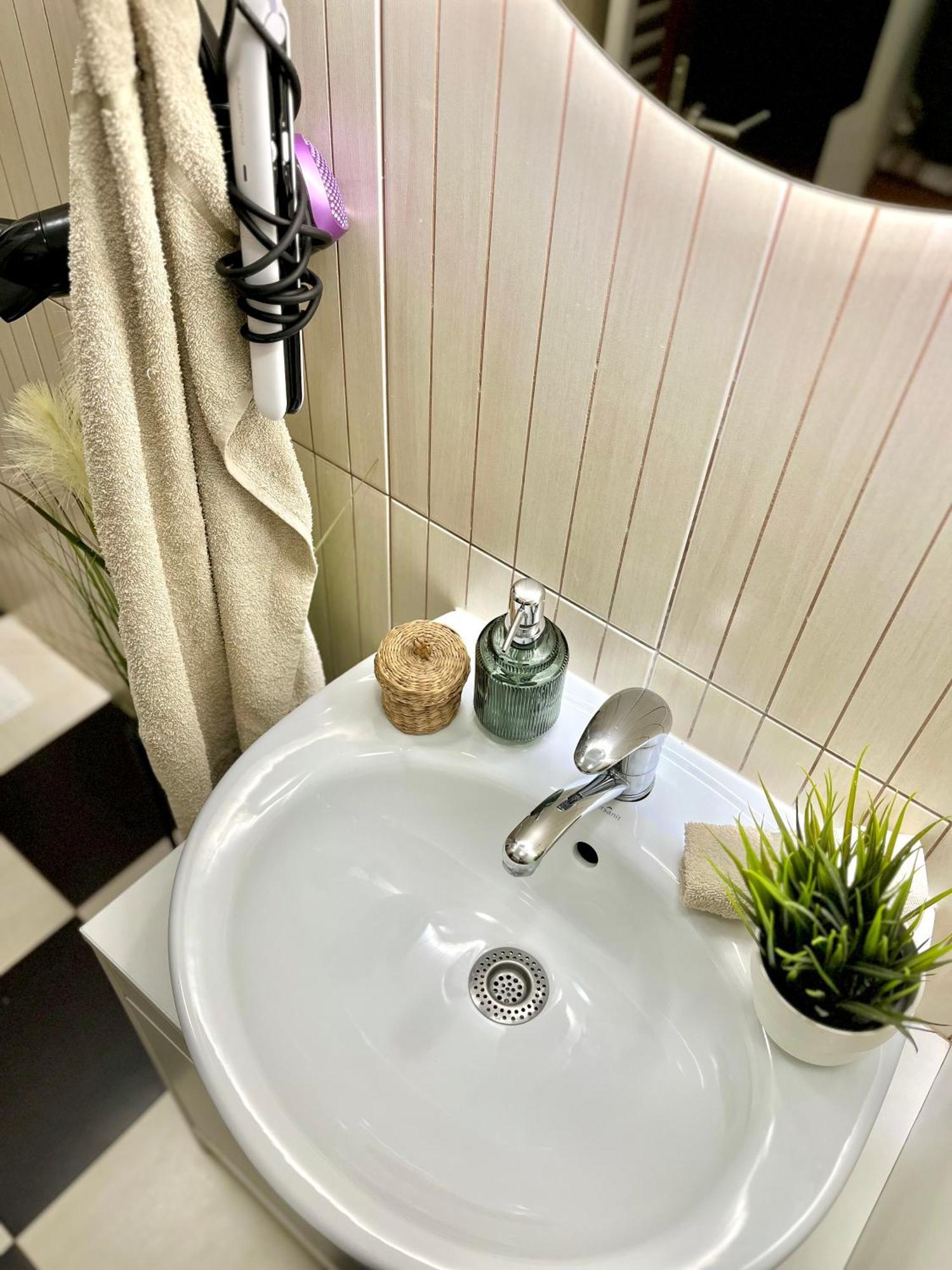 Appartement Urban Jungle Old Town Air Conditioned